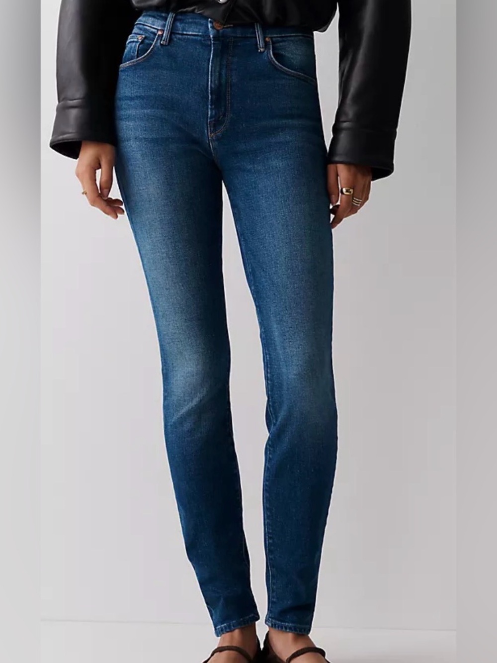 MOTHER The Looker Eye Candy Skinny Jeans. Mid rise. Women size 25